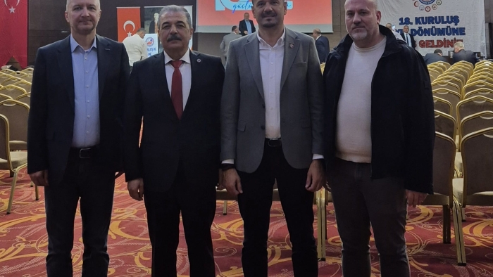 “18 YIL ÖNCE DİKİLEN O FİDAN, BUGÜN CUMHURİYET’İN VE EMEĞİN SARSILMAZ ÇINARIDIR!”
